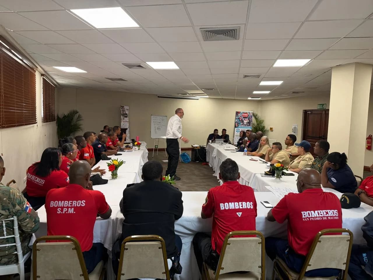 Ralph leading IFECASA STEAM training session